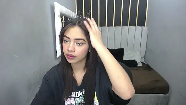 keizy  conte online show from 12/10/24, 07:54