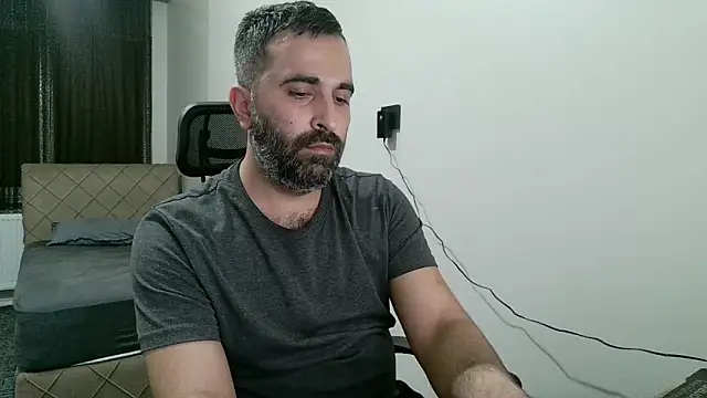 Snapshot of tgltplsr chatting on 01/10/26, 08:54 tgltplsr online show from 01/10/26, 08:54