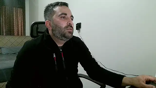 Snapshot of tgltplsr chatting on 01/12/26, 06:07 tgltplsr online show from 01/12/26, 06:07