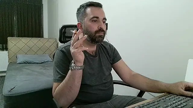 Snapshot of tgltplsr chatting on 02/10/26, 09:19 tgltplsr online show from 02/10/26, 09:19