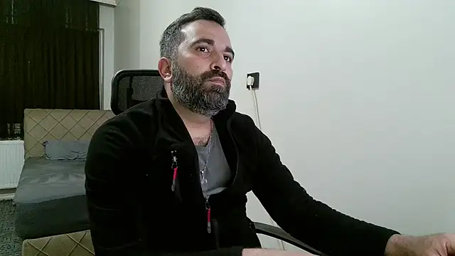 Snapshot of tgltplsr chatting on 02/25/26, 01:48 tgltplsr online show from 02/25/26, 01:48