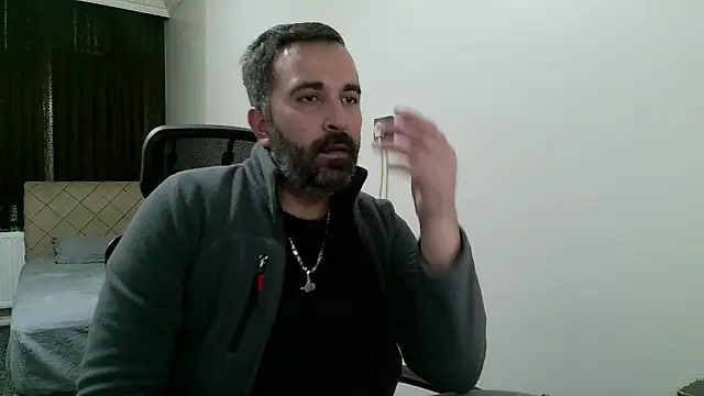 Snapshot of tgltplsr chatting on 04/06/26, 10:44 tgltplsr online show from 04/06/26, 10:44