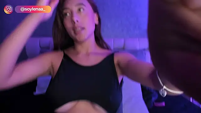 Snapshot of lena_banks chatting on 11/18/25, 12:16 lena banks online show from 11/18/25, 12:16