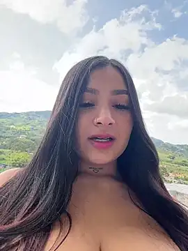 LunaBaker-1 online show from 12/14/25, 08:13