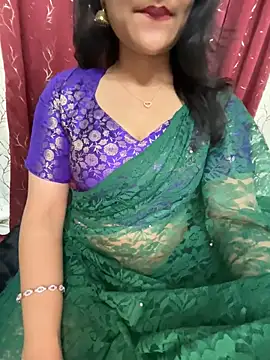 Snapshot of LuscousPussy chatting on 03/07/25, 02:01 LuscousPussy online show from 03/07/25, 02:01