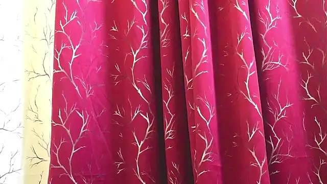 Snapshot of LuscousPussy chatting on 03/17/25, 07:46 LuscousPussy online show from 03/17/25, 07:46