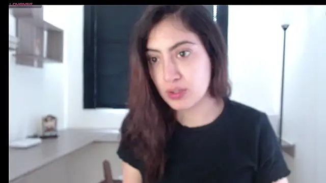 MIYESSI online show from 02/09/25, 02:50