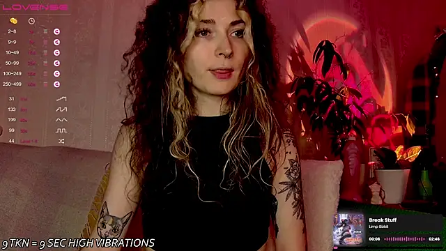 IttyKitty online show from 10/18/25, 06:19