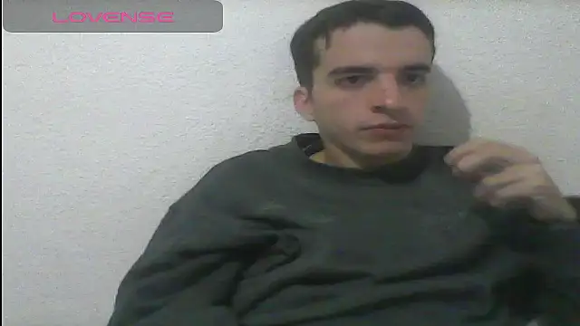 Snapshot of Tombgy07 chatting on 12/16/24, 08:16 Tombgy07 online show from 12/16/24, 08:16