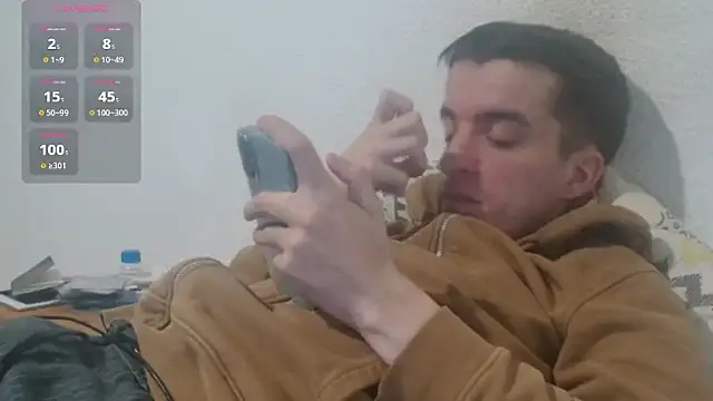 Snapshot of Tombgy07 chatting on 03/19/26, 09:08 Tombgy07 online show from 03/19/26, 09:08