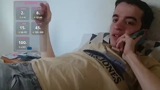 Snapshot of Tombgy07 chatting on 04/18/26, 05:06 Tombgy07 online show from 04/18/26, 05:06