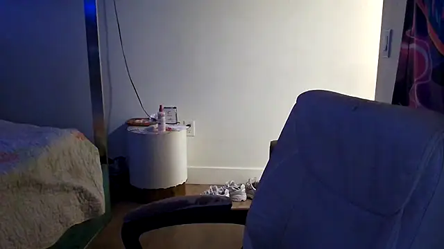 YasmineMinaj online show from 12/21/25, 12:12