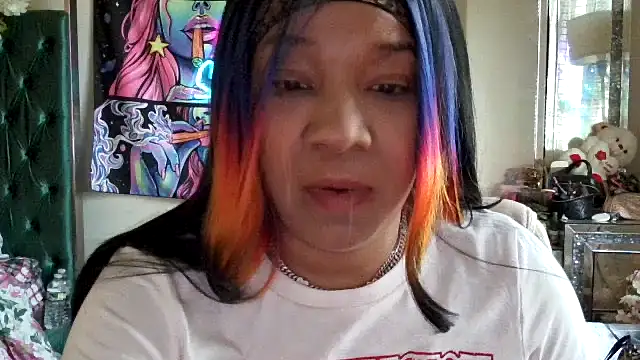 Snapshot of YasmineMinaj chatting on 03/20/26, 04:34 YasmineMinaj online show from 03/20/26, 04:34