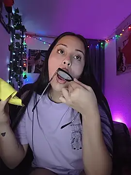 Snapshot of persefone_core chatting on 03/18/26, 09:40 persefone core online show from 03/18/26, 09:40