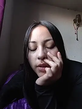 Snapshot of persefone_core chatting on 04/08/26, 09:48 persefone core online show from 04/08/26, 09:48