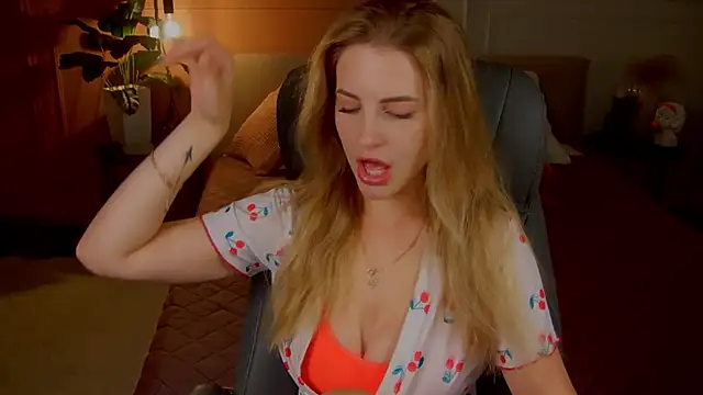 anita blairr online show from 10/12/25, 01:04