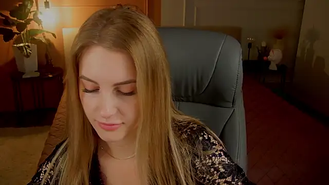 anita blairr online show from 11/17/25, 01:00