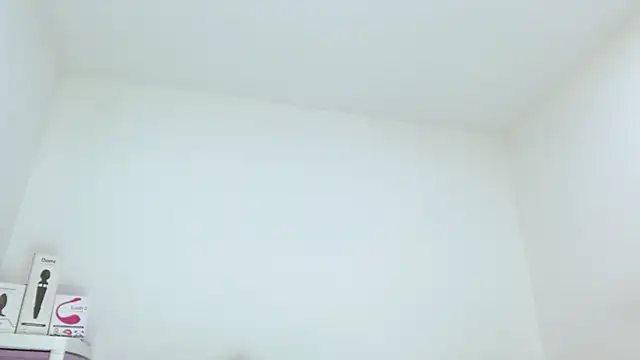 sashacreamy  online show from 09/23/25, 04:15