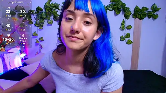 Snapshot of tati_cardenas chatting on 12/22/25, 04:20 tati cardenas online show from 12/22/25, 04:20