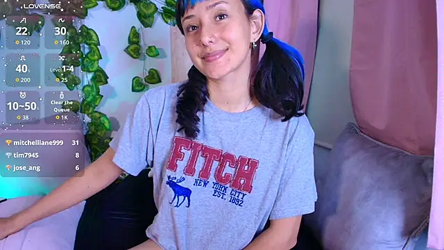 Snapshot of tati_cardenas chatting on 02/20/26, 06:26 tati cardenas online show from 02/20/26, 06:26