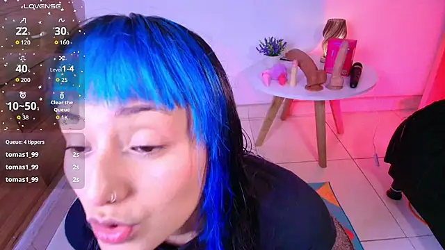 Snapshot of tati_cardenas chatting on 02/21/26, 04:24 tati cardenas online show from 02/21/26, 04:24