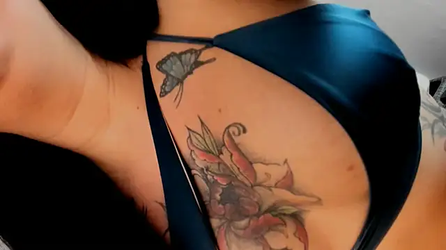 Snapshot of Alexamonstercocktsx chatting on 12/10/24, 10:28 Alexamonstercocktsx online show from 12/10/24, 10:28