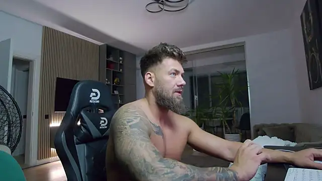 UbbeViking online show from 01/12/25, 06:38