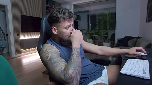 UbbeViking online show from 01/20/25, 07:04