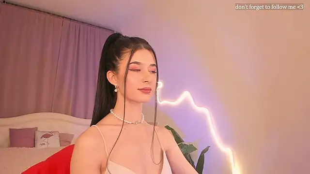 LauraCoy online show from 02/28/26, 08:21