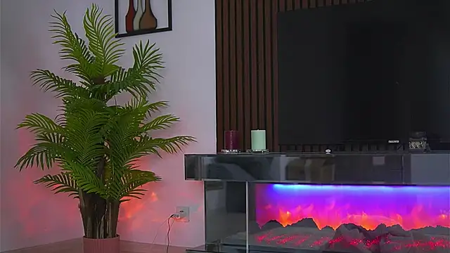 Abbela White online show from 04/08/26, 05:29