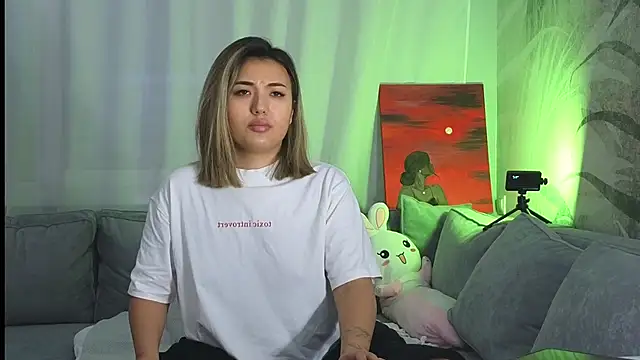 lily  foster online show from 01/19/25, 05:05