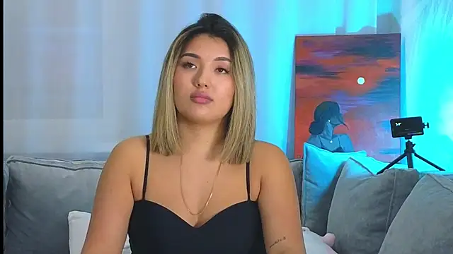 lily  foster online show from 01/23/25, 06:24