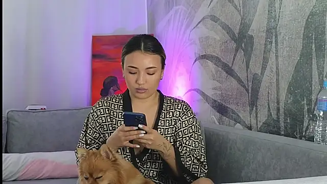 lily  foster online show from 03/04/25, 08:13