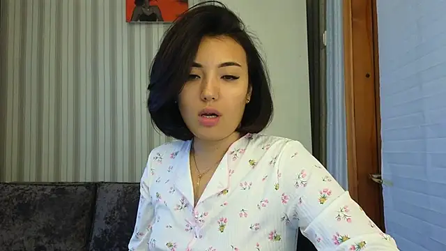 lily  foster online show from 09/29/25, 11:48