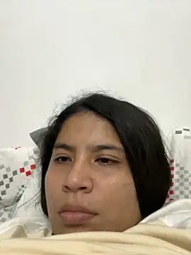 moncerrat luna online show from 02/24/25, 12:20