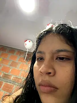 Snapshot of moncerrat_luna chatting on 11/30/25, 10:14 moncerrat luna online show from 11/30/25, 10:14