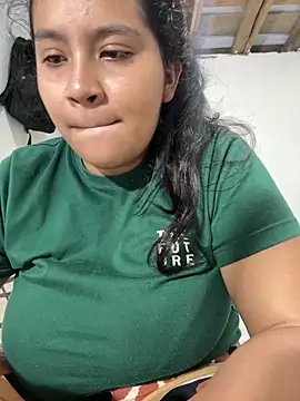 moncerrat luna online show from 04/02/26, 12:41