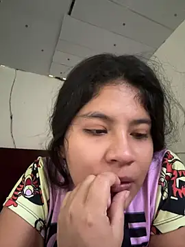 Snapshot of moncerrat_luna chatting on 07/15/26, 09:20 moncerrat luna online show from 07/15/26, 09:20