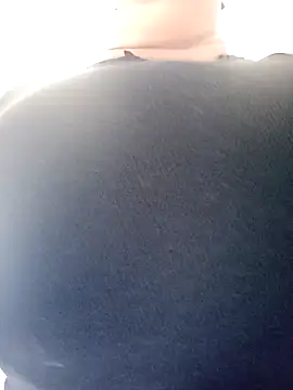 Snapshot of HORNY_MATURE25 chatting on 01/11/25, 12:50 HORNY MATURE25 online show from 01/11/25, 12:50