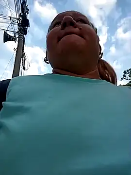 Snapshot of HORNY_MATURE25 chatting on 01/11/25, 10:18 HORNY MATURE25 online show from 01/11/25, 10:18