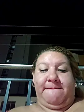 Snapshot of HORNY_MATURE25 chatting on 01/27/25, 01:48 HORNY MATURE25 online show from 01/27/25, 01:48