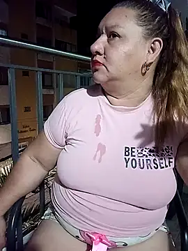 Snapshot of HORNY_MATURE25 chatting on 01/29/25, 02:09 HORNY MATURE25 online show from 01/29/25, 02:09