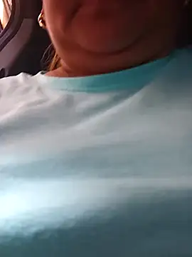 Snapshot of HORNY_MATURE25 chatting on 02/11/25, 03:29 HORNY MATURE25 online show from 02/11/25, 03:29