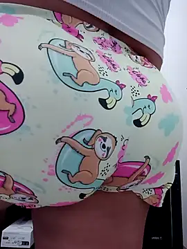 Snapshot of HORNY_MATURE25 chatting on 03/14/25, 11:53 HORNY MATURE25 online show from 03/14/25, 11:53