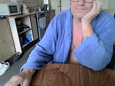 daddyflash online show from 09/18/25, 09:00