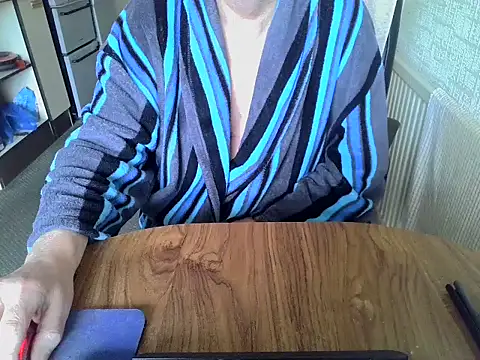 Snapshot of daddyflash chatting on 03/07/26, 11:29 daddyflash online show from 03/07/26, 11:29