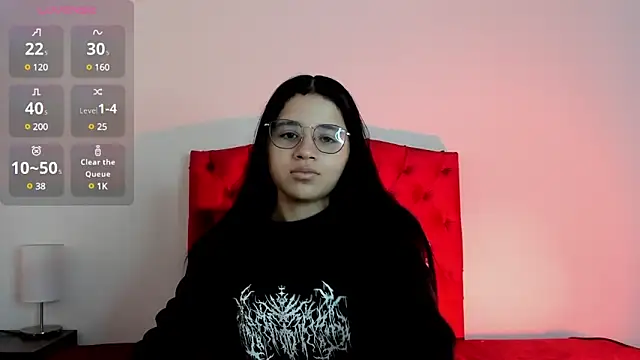 Snapshot of aliice_walker_ chatting on 12/19/24, 12:23 aliice walker online show from 12/19/24, 12:23