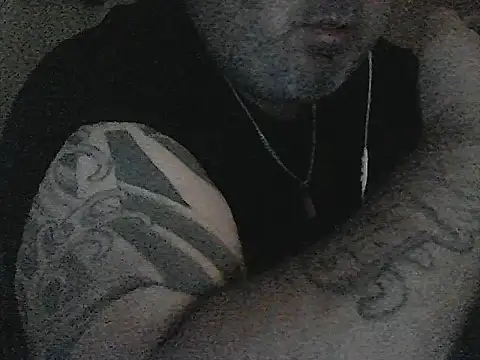 Snapshot of Paolino_8316 chatting on 09/30/25, 10:37 Paolino 8316 online show from 09/30/25, 10:37