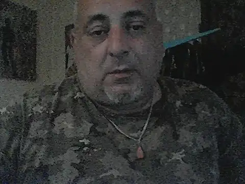 Snapshot of Paolino_8316 chatting on 10/19/25, 09:26 Paolino 8316 online show from 10/19/25, 09:26