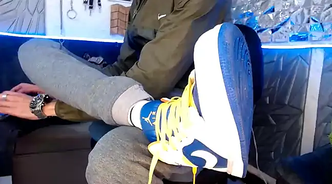 Mensecret69 online show from 02/26/25, 02:48